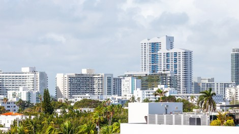 Cover image for the Miami Multifamily Market Report February 2025