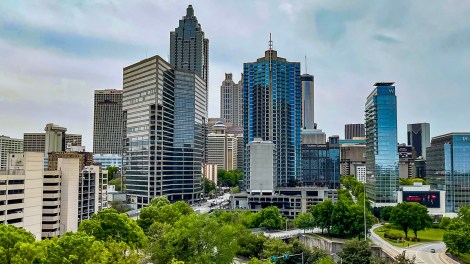 Cover image for the Atlanta Multifamily Market Report May 2025