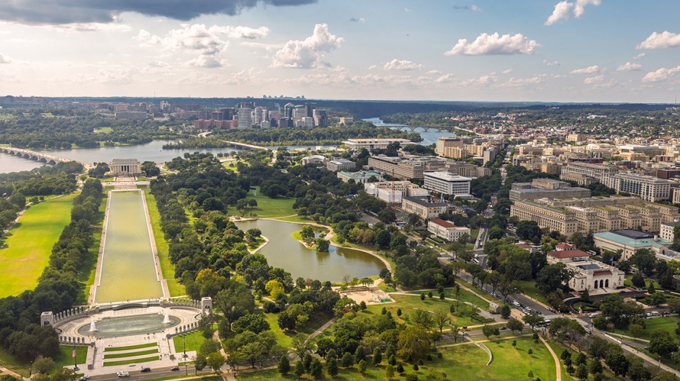 Cover image for the Washington DC Multifamily Market Report July 2025