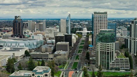 Cover image for the Sacramento Multifamily Market Report July 2025