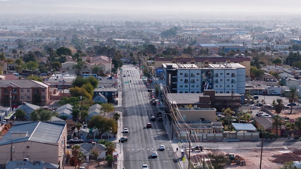 Cover image for the Las Vegas Multifamily Market Report August 2025