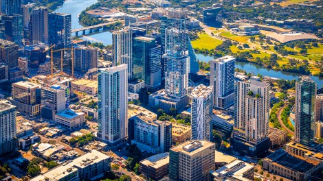 Cover art for the June 2025 Yardi Matrix National Multifamily Market Report