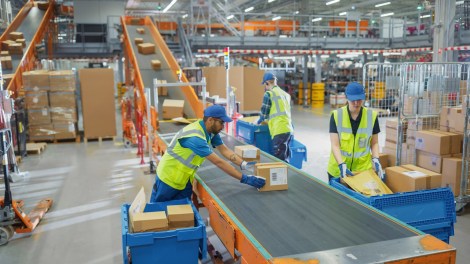 Image by gorodenkoff/iStockphot