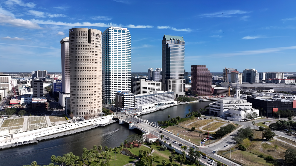 Cover image with Tampa, Fla. skyline, used for July 2026 U.S. Office Market Outlook.