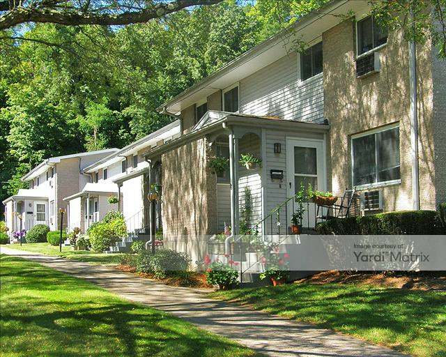 4 Regency Drive 06002, Bloomfield, CT, Ramblestone 101558 Yardi Matrix