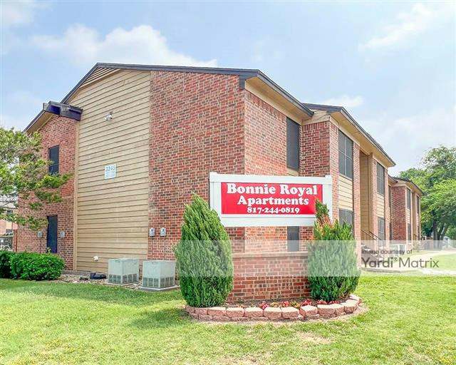 3241 Bonnie Drive 76116, Fort Worth, TX, Bonnie Royal 33055 Yardi