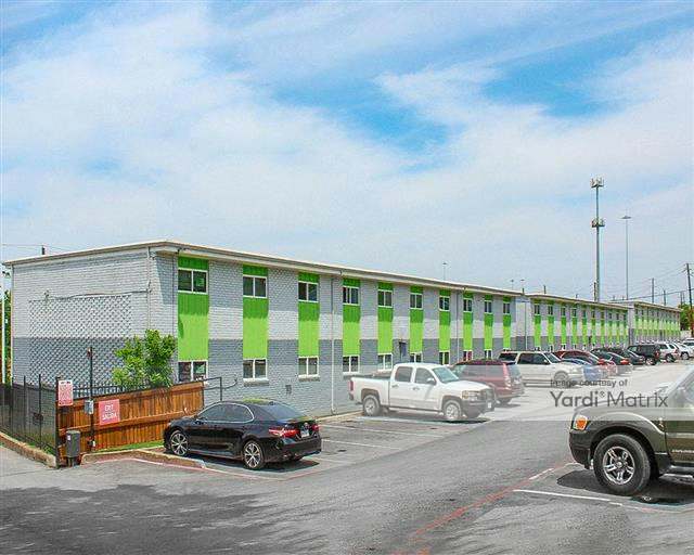 12708 Schroeder Road 75243, Dallas, TX, Lyndon Manor 31742 Yardi