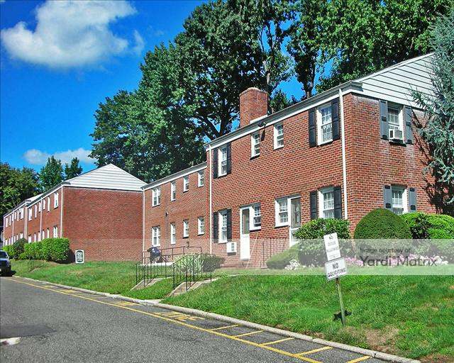 Merritt Gardens Dumont Fasci Garden