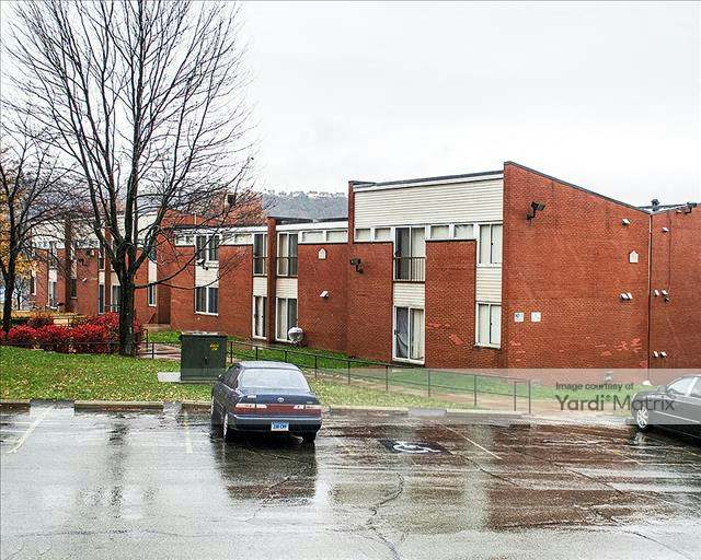 709 6th Street 15132, McKeesport, PA, Hi View Gardens 137711 Yardi