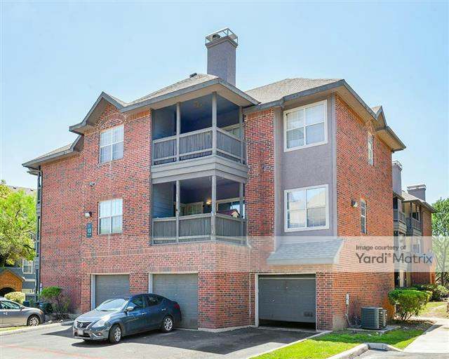 1835 Lockhill Selma Road 78213, San Antonio, TX, Alon at Castle Hills