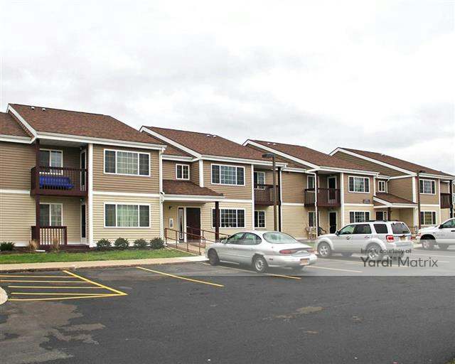 1200 Meadowview Drive 13036, Central Square, NY, Orchard Park 165049